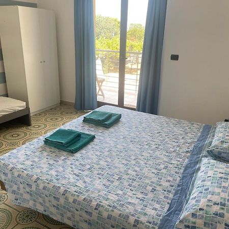 Trentatre Quarantatre Bed and Breakfast Mola di Bari Eksteriør billede