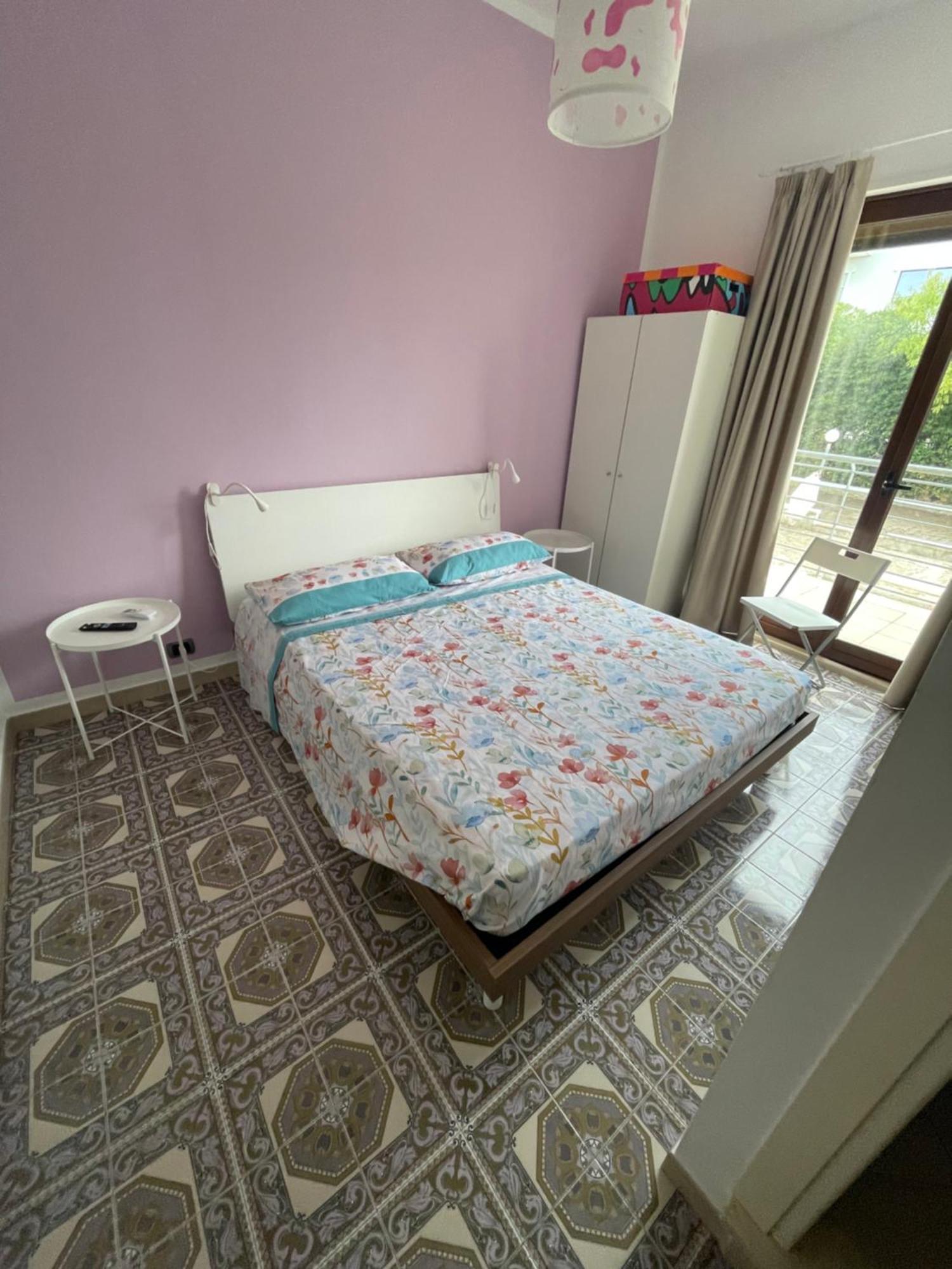 Trentatre Quarantatre Bed and Breakfast Mola di Bari Eksteriør billede