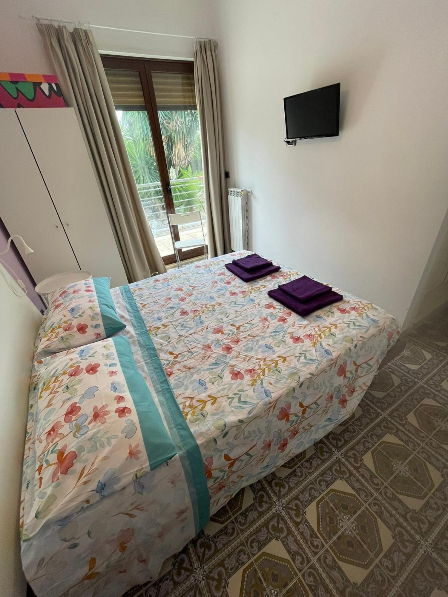 Trentatre Quarantatre Bed and Breakfast Mola di Bari Eksteriør billede