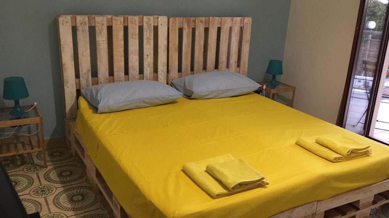 Trentatre Quarantatre Bed and Breakfast Mola di Bari Eksteriør billede